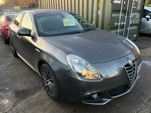 Alfa Romeo Giulietta  2.0 JTDM-2 QV Line Hatchback 5dr Diesel Manual Eur 