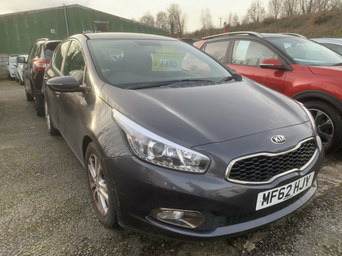 Kia ceed  1.4 2 Hatchback 5dr Petrol Manual Euro 5 (98 bhp) 