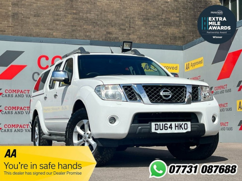Nissan Navara  2.5 dCi Tekna Pickup Double Cab 4dr Diesel Manual 