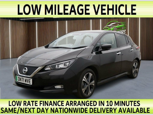 Nissan Leaf  40kWh Tekna Hatchback 5dr Electric Auto (150 ps) +