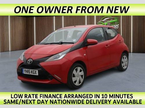 Toyota AYGO  1.0 VVT-i x-play Hatchback 5dr Petrol Manual Euro 