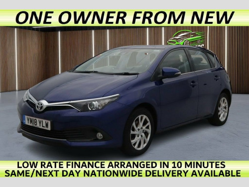 Toyota Auris  1.2 VVT-i Icon Tech Hatchback 5dr Petrol Manual Eu 