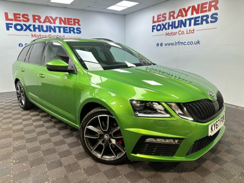 Skoda Octavia  2.0 TDI vRS Estate 5dr Diesel Manual Euro 6 (s/s) 