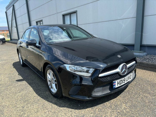 Mercedes-Benz A-Class  1.5 A180d SE Hatchback 5dr Diesel 7G-DCT Euro 6 (s