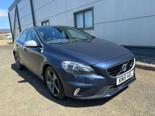 Volvo V40  2.0 D4 R-Design Lux Nav Hatchback 5dr Diesel Manua