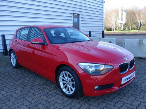 BMW 1 Series  2.0 116d SE Hatchback 5dr Diesel Auto Euro 5 (s/s)