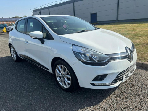 Renault Clio  1.2 16V Dynamique Nav Hatchback 5dr Petrol Manual 