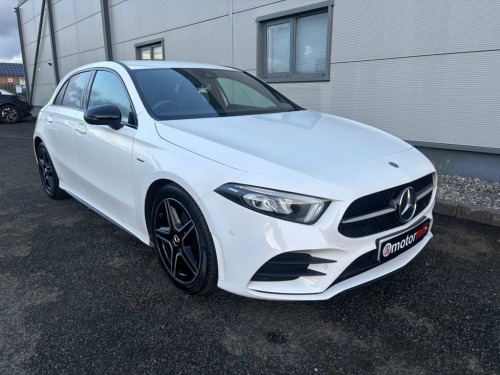 Mercedes-Benz A-Class A180 1.3 A180 AMG Line Edition (Executive) Hatchback 5d 