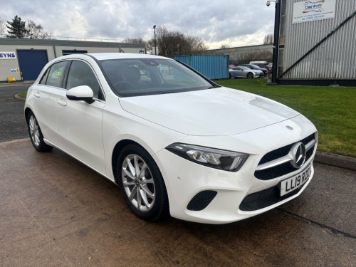 Mercedes-Benz A-Class  1.5 A180d Sport (Executive) Hatchback 5dr Diesel 7 