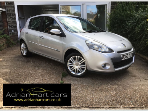 Renault Clio  1.6 VVT Initiale TomTom 5dr Auto