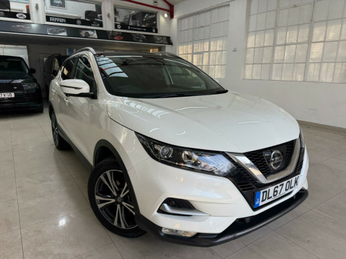 Nissan Qashqai  1.2 DIG-T N-Connecta Euro 6 (s/s) 5dr