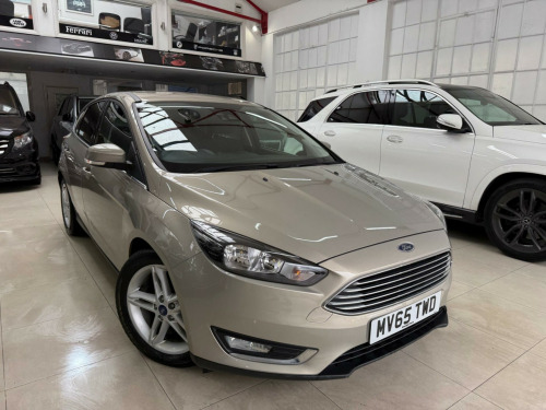 Ford Focus  1.0T EcoBoost Titanium Euro 6 (s/s) 5dr