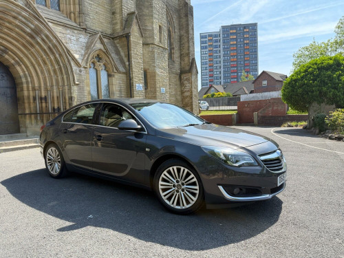 Vauxhall Insignia  2.0 CDTi ecoFLEX Tech Line