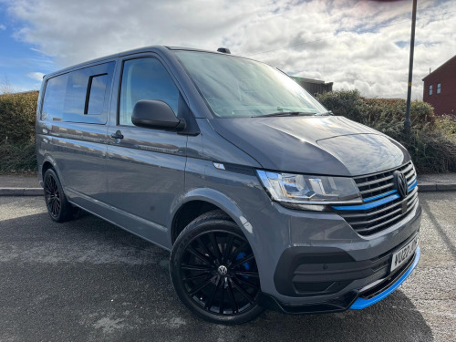 Volkswagen Transporter  T6.1 2.0 TDI 110 SWB 6 SEATER KOMBI DAY VAN 