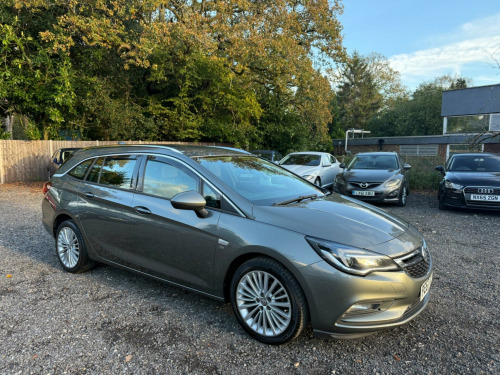 Vauxhall Astra  1.4i Turbo Elite Nav Sports Tourer Auto Euro 6 (s/s) 5dr