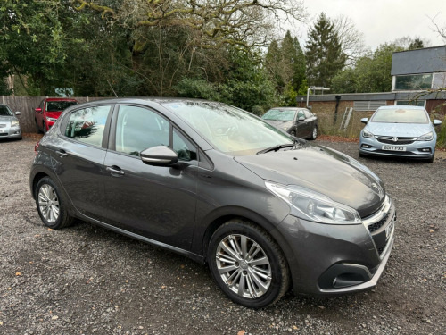 Peugeot 208  1.2 PureTech Signature Euro 6 (s/s) 5dr