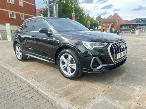 Audi Q3  1.5 TFSI CoD 35 S line Euro 6 (s/s) 5dr