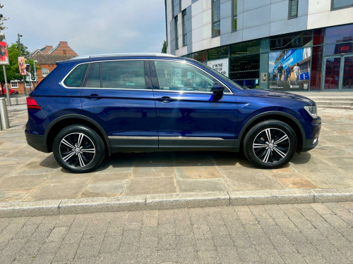 Volkswagen Tiguan  2.0 TDI R-Line Tech DSG Euro 6 (s/s) 5dr