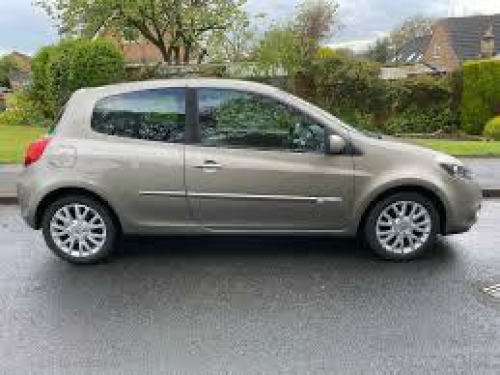 Renault Clio  1.2 16v Dynamique 3dr