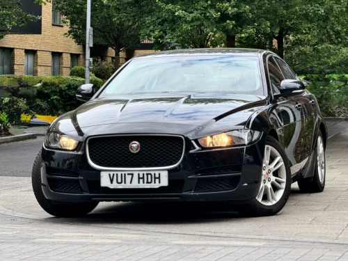Jaguar XE  2.0d Prestige Auto Euro 6 (s/s) 4dr