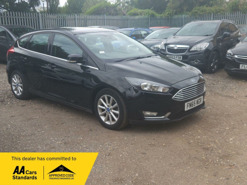 Ford Focus  1.0T EcoBoost Titanium Euro 6 (s/s) 5dr