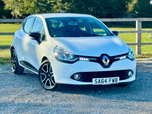 Renault Clio  1.2 16V Dynamique MediaNav Euro 5 5dr