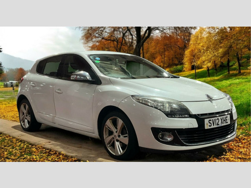 Renault Megane  1.6 16V Dynamique TomTom Euro 5 5dr