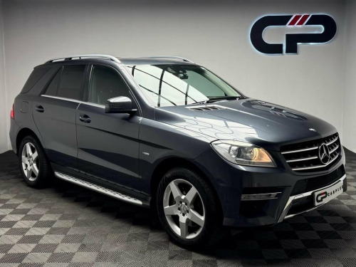 Mercedes-Benz M-Class ML350 3.0 ML350 V6 BlueTEC Sport SUV 5dr Diesel G-Tronic
