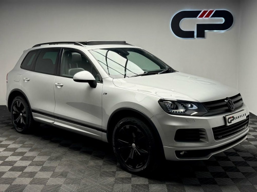 Volkswagen Touareg  3.0 TDI V6 BlueMotion Tech R-Line SUV 5dr Diesel T