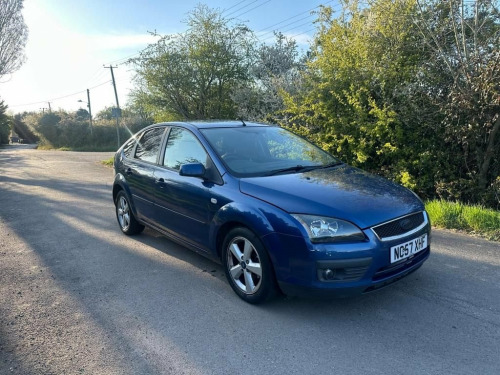 Ford Focus  1.6 Zetec Climate Hatchback 5dr Petrol Automatic (