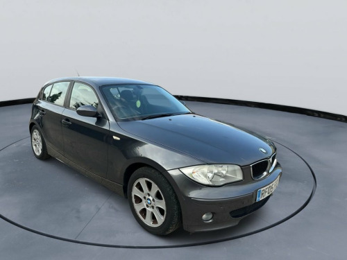 BMW 1 Series  2.0 118i SE Hatchback 5dr Petrol Manual Euro 4 (12 