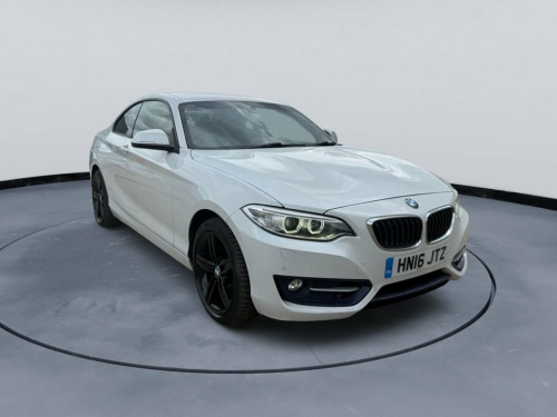 BMW 2 Series  2.0 220i Sport Coupe 2dr Petrol Manual Euro 6 (s/s