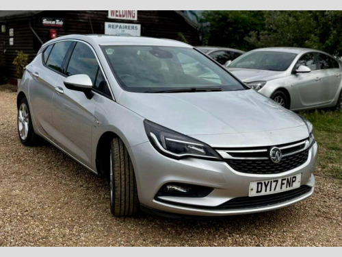 Vauxhall Astra  1.4i SRi Hatchback 5dr Petrol Manual Euro 6 (100 p