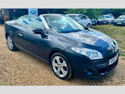 Renault Megane  1.9 dCi Dynamique TomTom Convertible 2dr Diesel Ma