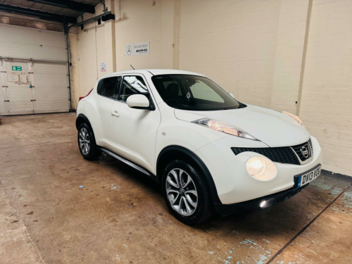 Nissan Juke  1.6 Tekna Euro 5 (s/s) 5dr