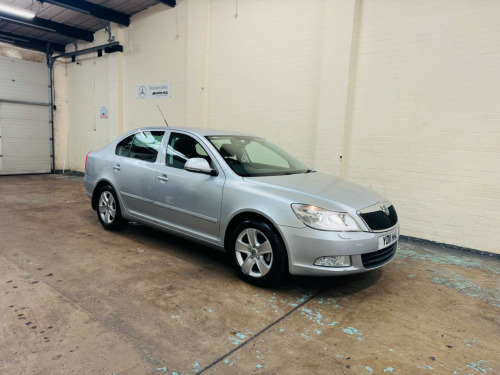 Skoda Octavia  1.4 TSI Elegance DSG Euro 5 5dr