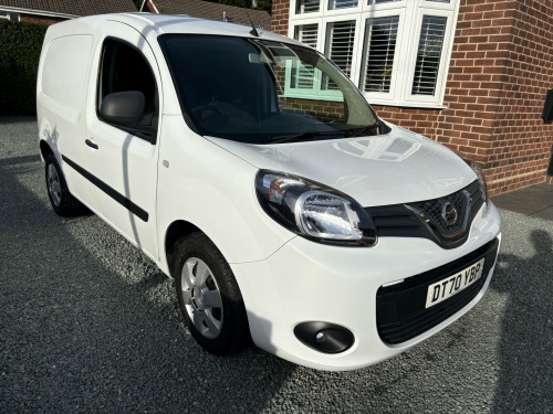 Nissan NV250  1.5 dCi Tekna Panel Van 4dr Diesel Manual L1 Euro 6 (s/s) (95 ps)