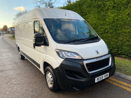 Peugeot Boxer  2.2 BLUEHDI 335 L3H2 PROFESSIONAL P/V 139 BHP