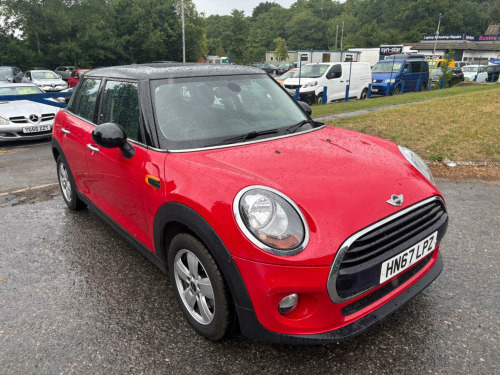 MINI Hatch  1.5 Cooper Euro 6 (s/s) 5dr