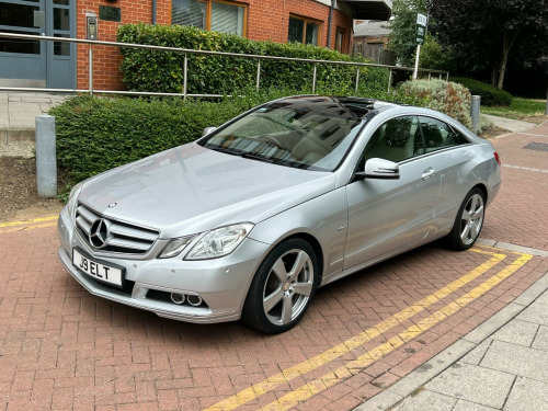 Mercedes-Benz E-Class E200 1.8 E200 BlueEfficiency SE G-Tronic+ Euro 5 (s/s) 2dr