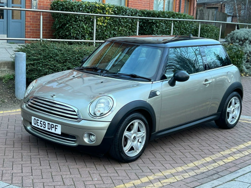 MINI Hatch  1.6 Cooper Steptronic Euro 4 3dr 