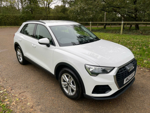 Audi Q3  2.0 TDI 35 Technik S Tronic Euro 6 (s/s) 5dr