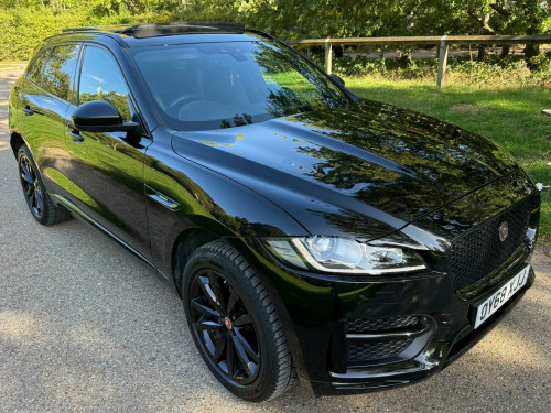 Jaguar F-PACE  2.0 P300 R-Sport Auto AWD Euro 6 (s/s) 5dr