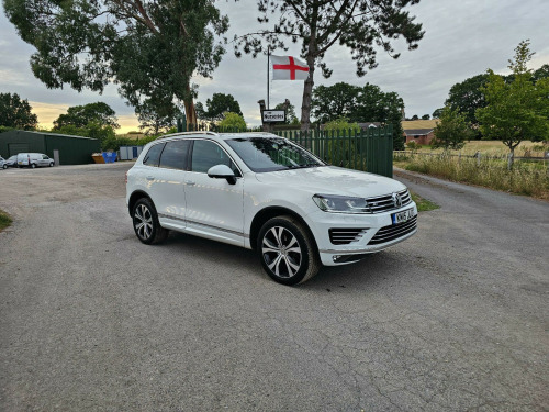 Volkswagen Touareg  3.0 TDI V6 BlueMotion Tech R-Line Tiptronic 4WD Euro 6 (s/s) 5dr