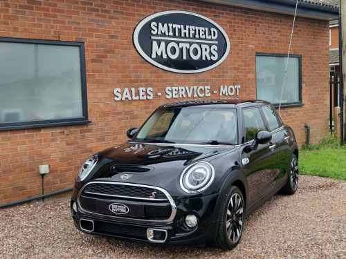 MINI Hatch  2.0 Cooper S Exclusive Hatchback 5dr Petrol Steptr