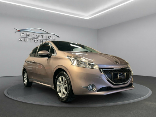 Peugeot 208  1.2 VTi PureTech Active Euro 5 3dr