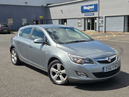 Vauxhall Astra  1.4T 16v SRi Euro 5 5dr