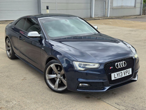 Audi S5  3.0 TFSI V6 Black Edition S Tronic quattro Euro 5 (s/s) 2dr