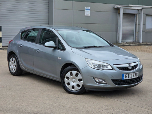 Vauxhall Astra  1.6 16v Exclusiv Auto Euro 5 5dr