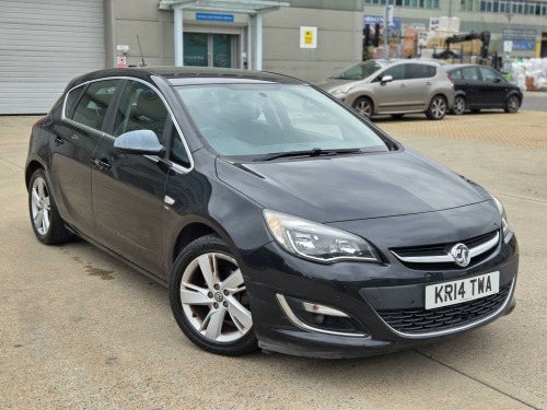Vauxhall Astra  1.6 16v SRi Auto Euro 5 5dr